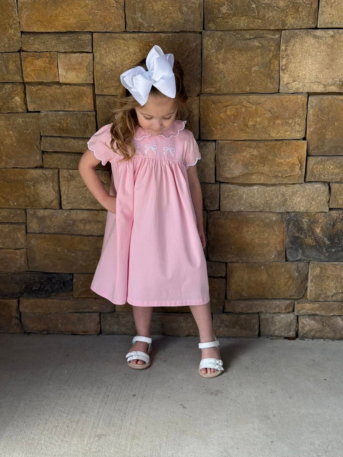 GIRLS SIMPLE BOW EMBROIDERED DRESS