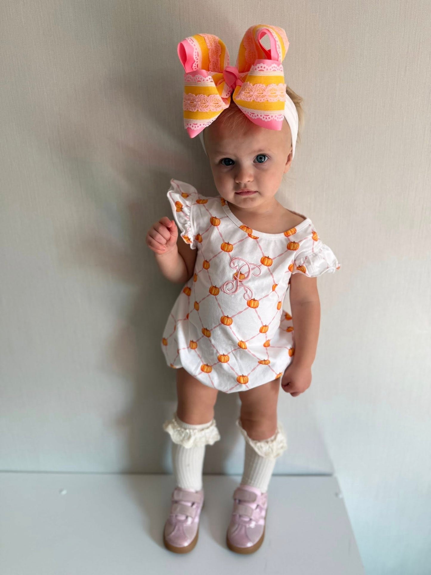 PUMPKIN TRELLIS GIRL BUBBLE