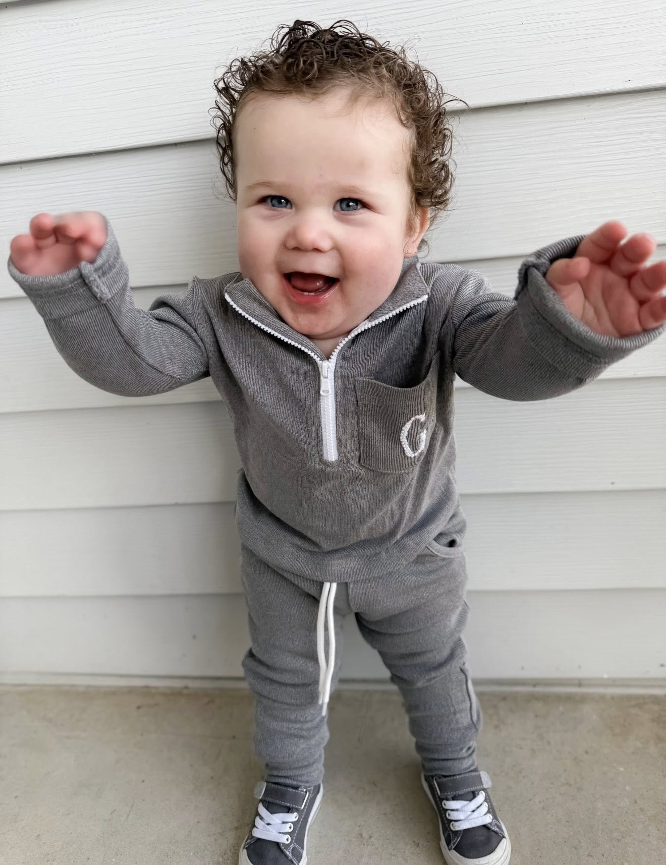 GRAY CARDIGAN JOGGER SET
