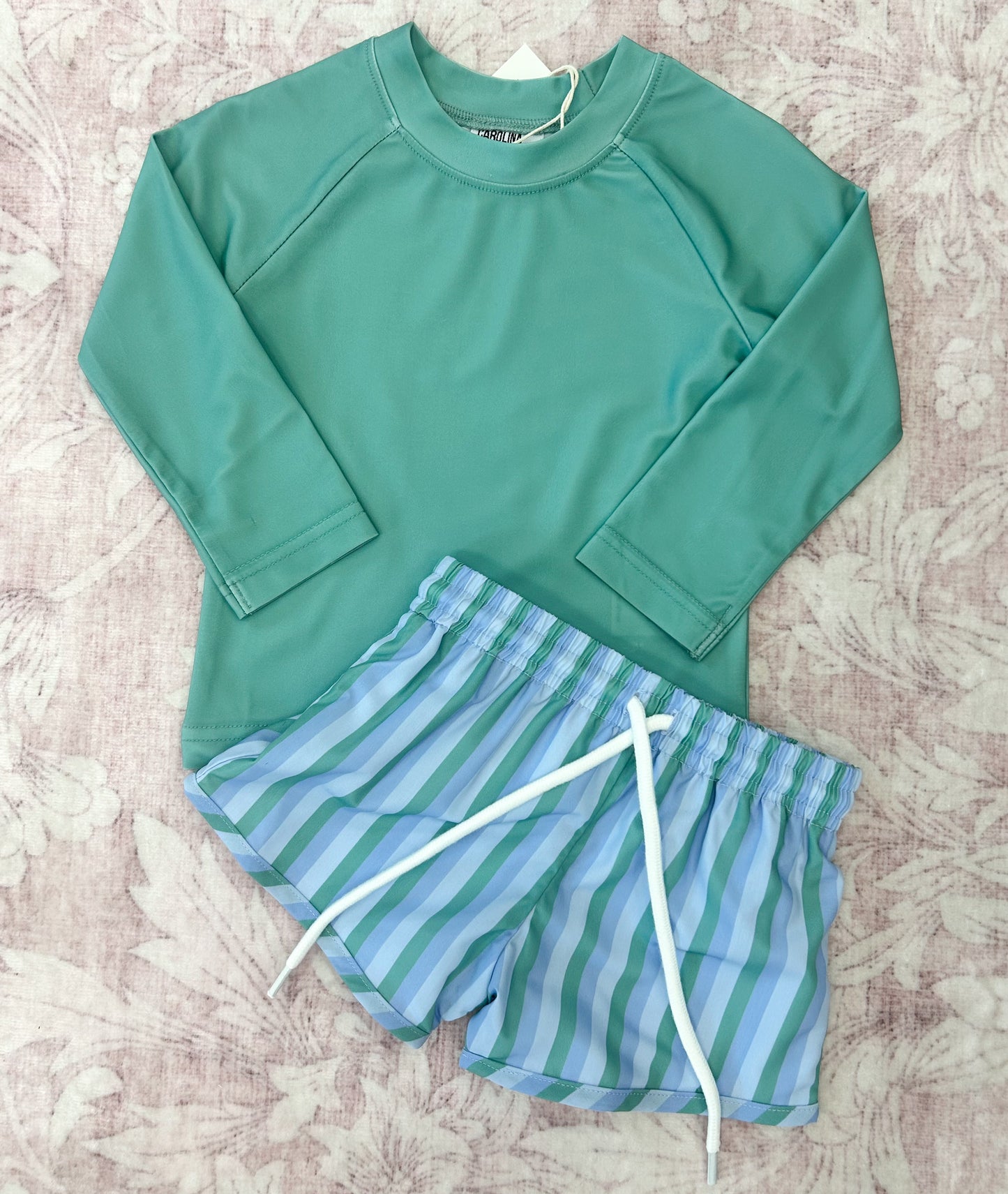 BOYS HARLEE FLORAL SWIM TRUNKS + RASHGUARD SET