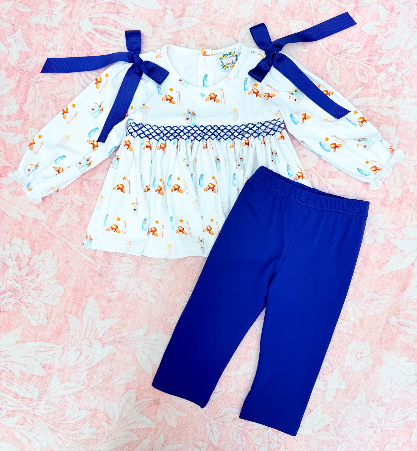 AWAY IN A MANGER GIRL PANT SET