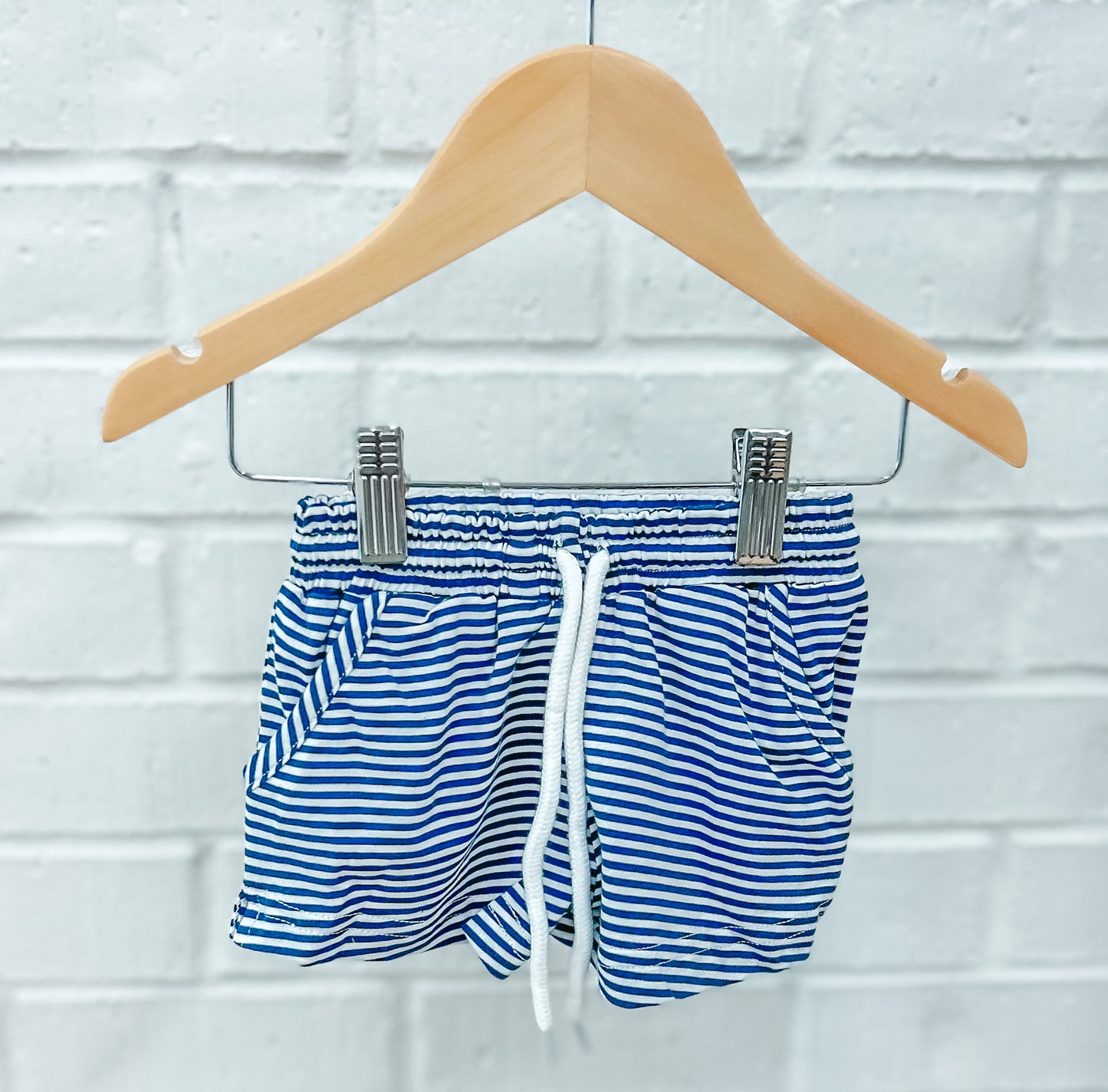 BOY NAVY STRIPED KNIT SHORTIE SHORTS