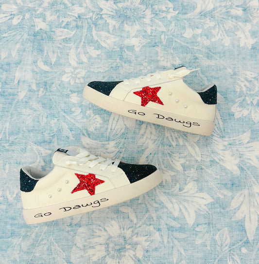 COLLEGIATE STAR SHOES ADULT BLACK AND RED