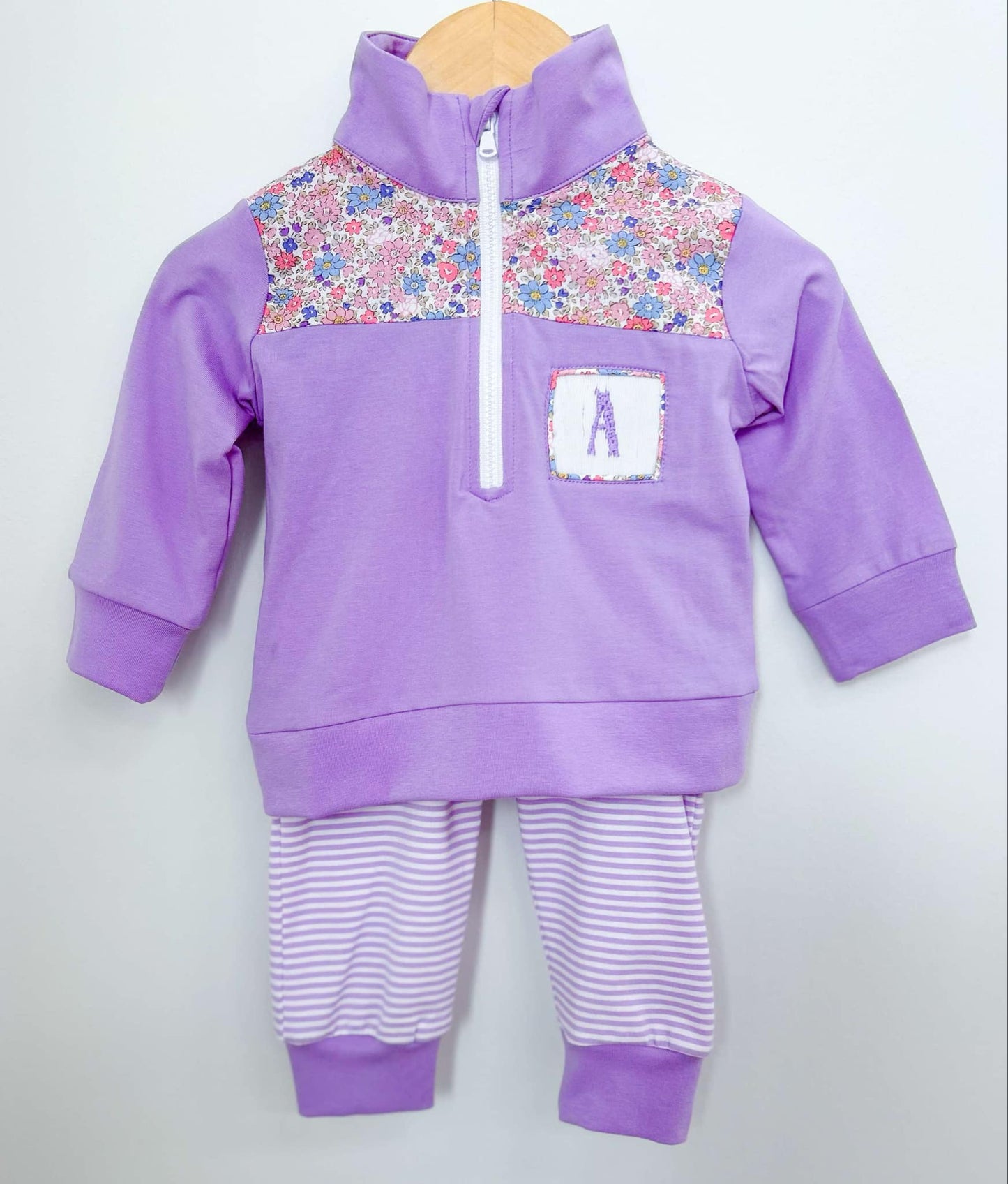 GIRLS LAVENDER FLORAL KNIT PULLOVER JOGGER SET