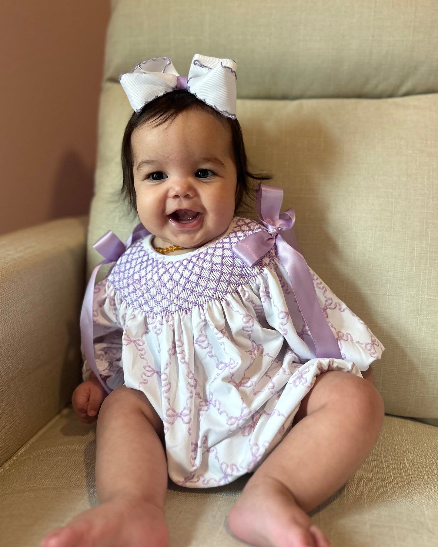 LAVENDER BOW TRELLIS GIRL BUBBLE