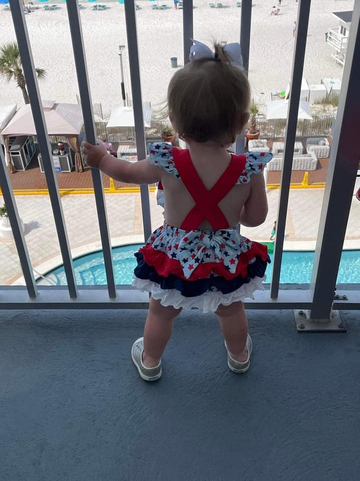 GOD BLESS AMERICA GIRL BUBBLE