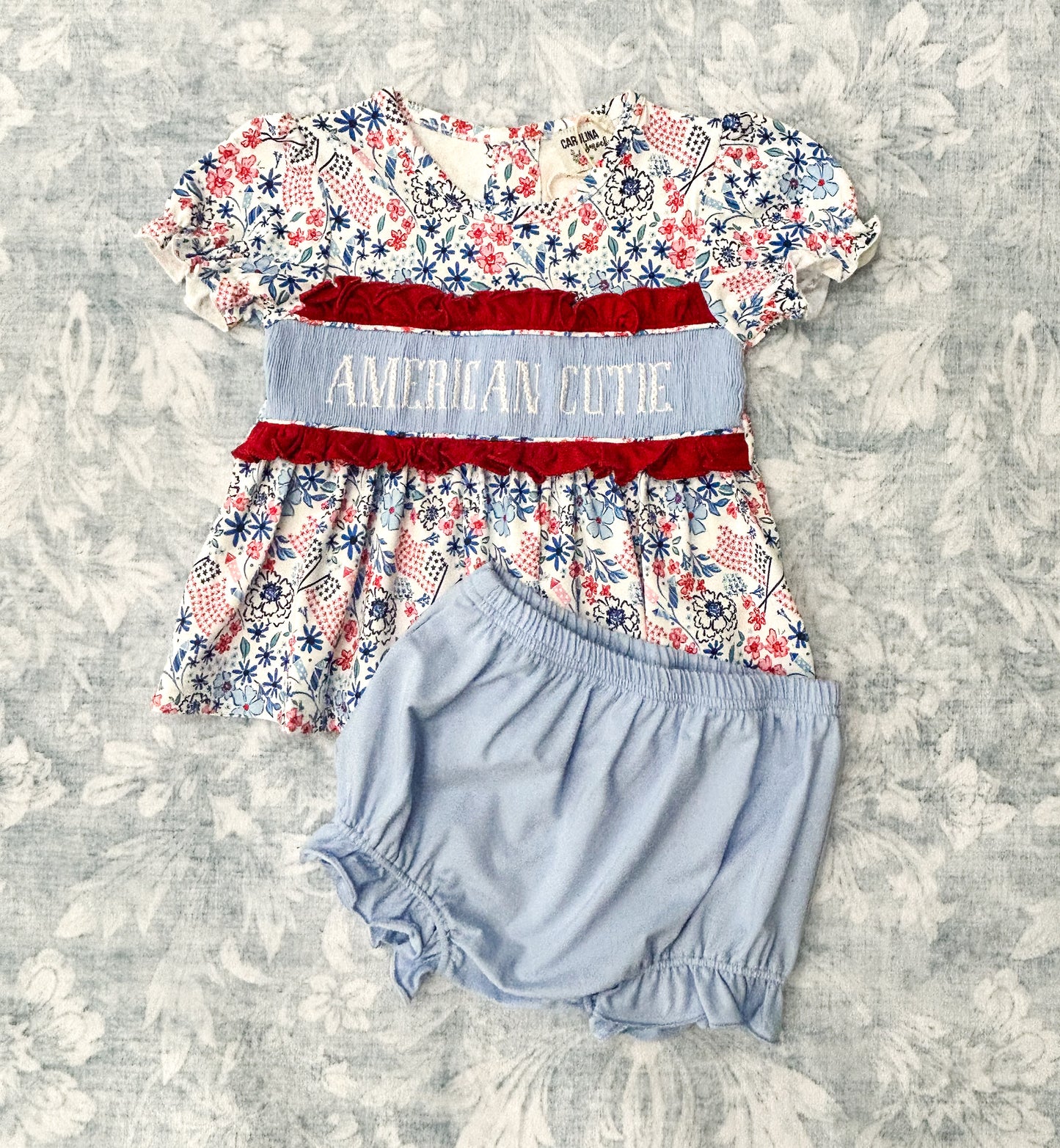 GIRL USA SMOCKED BLOOMER SET