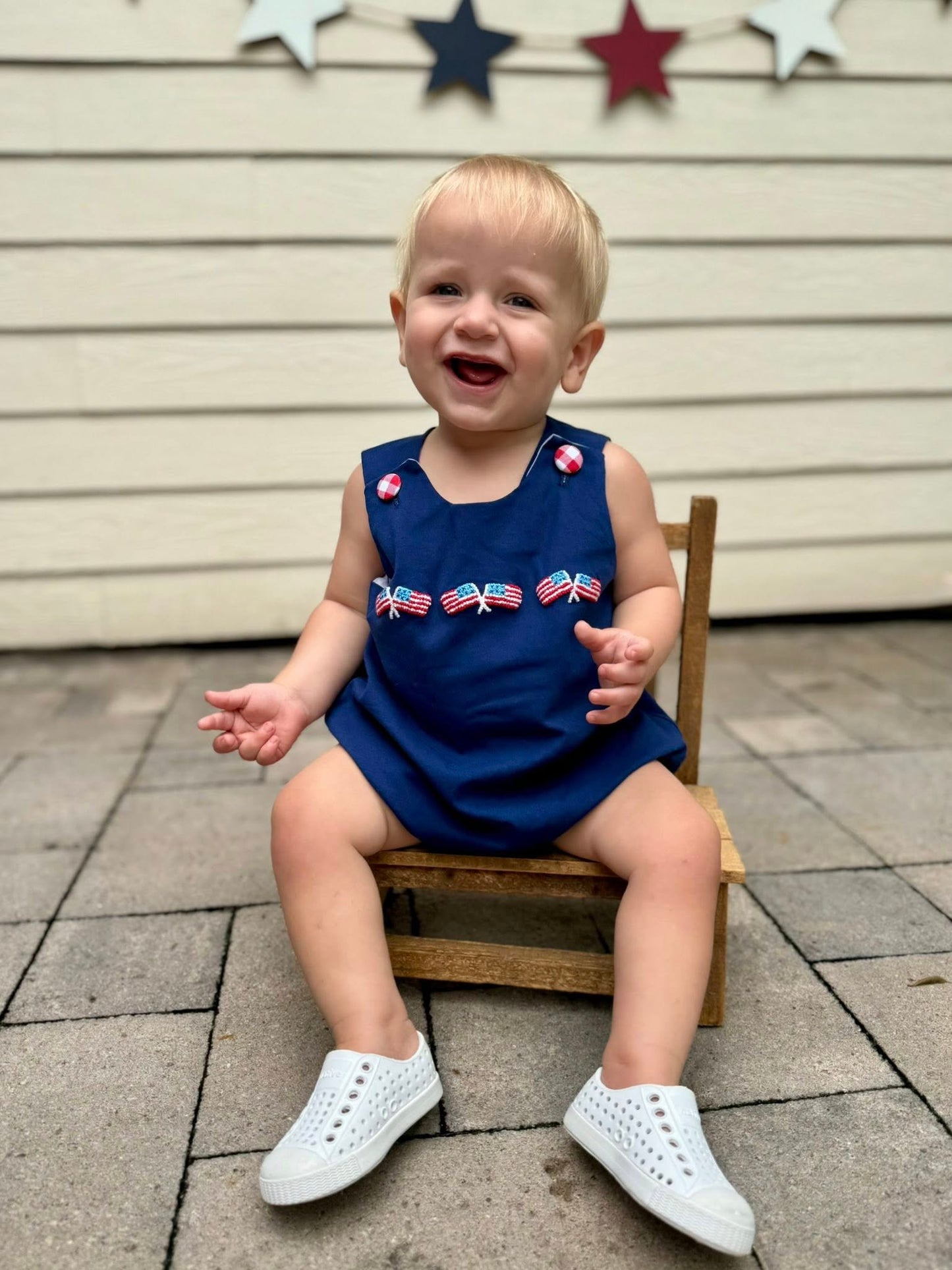 ALL AMERICAN FRENCH KNOT BOY BUBBLE