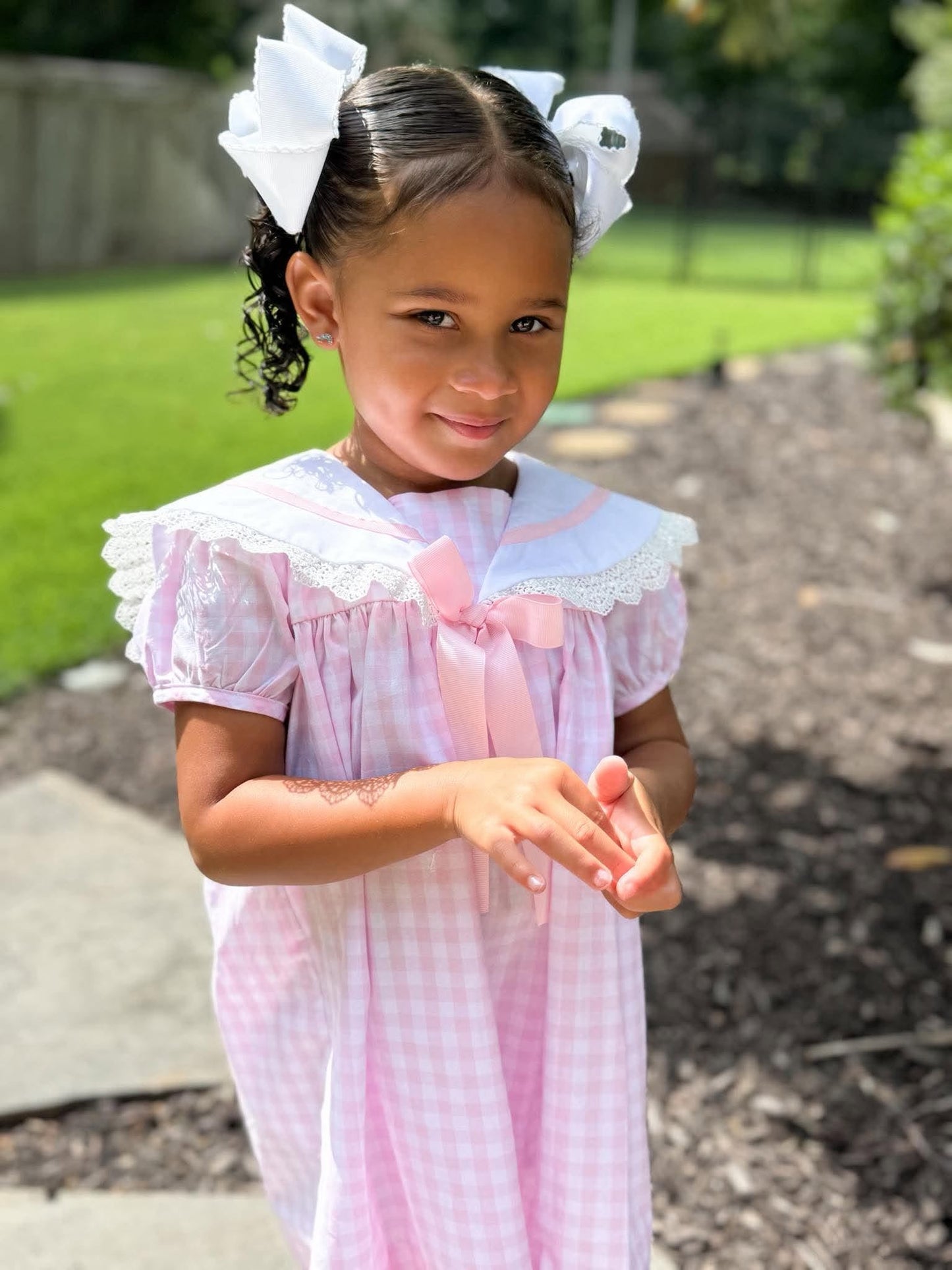GIRLS PINK GINGHAM SCALLOP DRESS