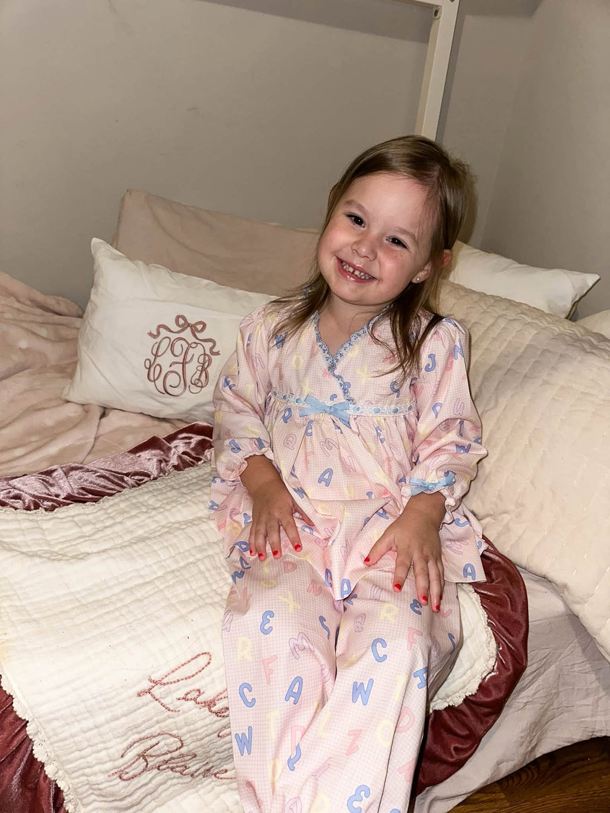 GIRL ALPHABET LOUNGEWEAR SET