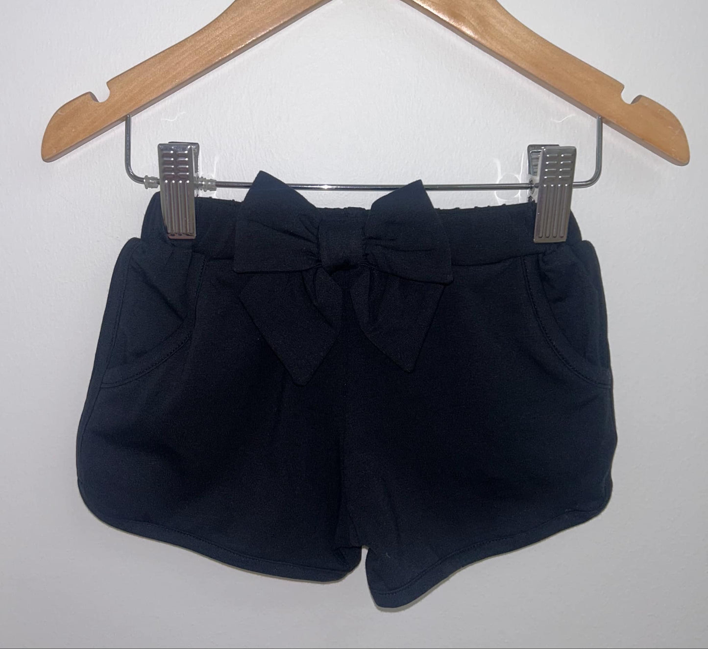 GIRLS KNIT SHORTIES- BLACK