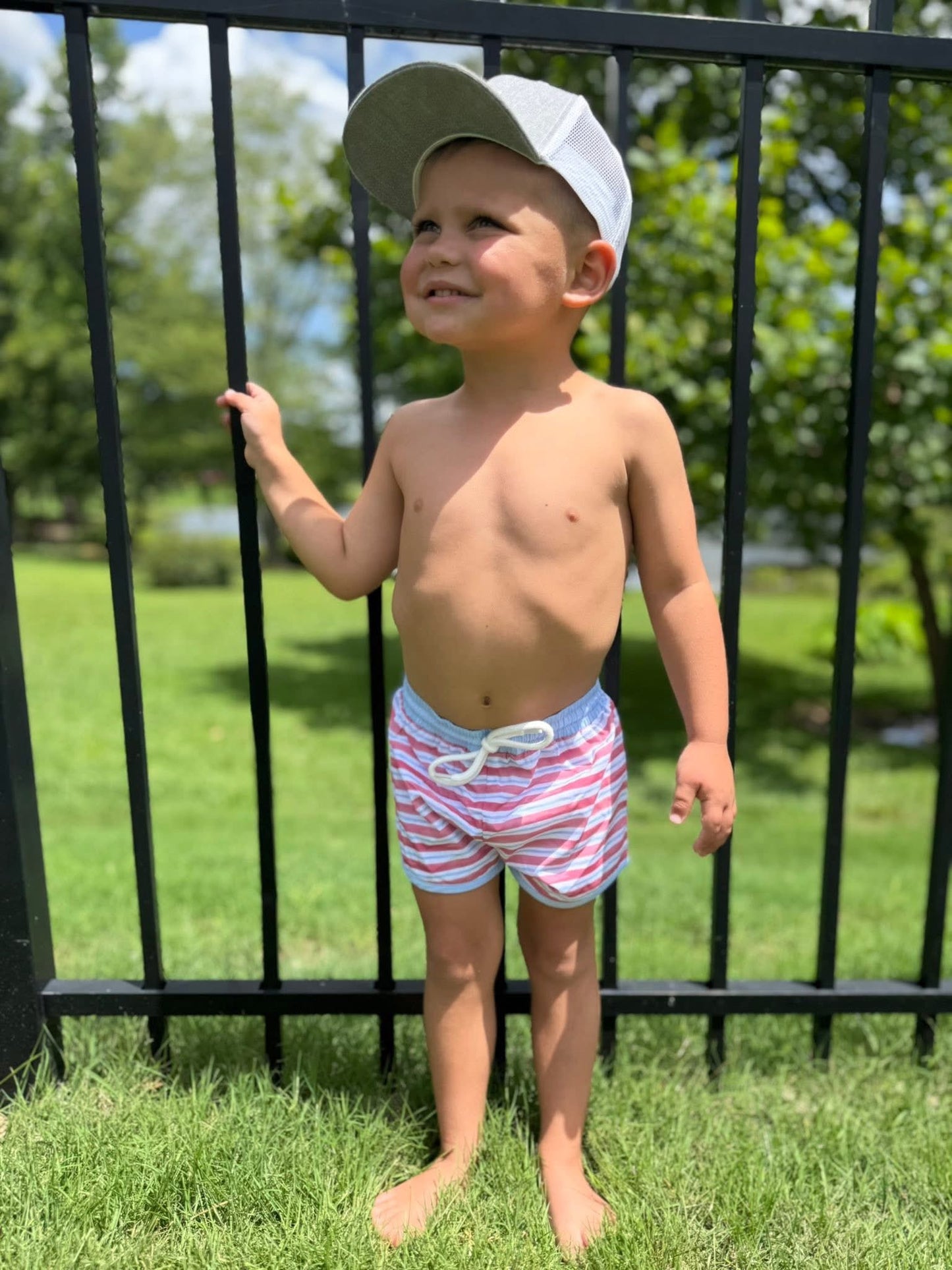 BOYS PATRIOTIC STRIPE SWIM TRUNKS
