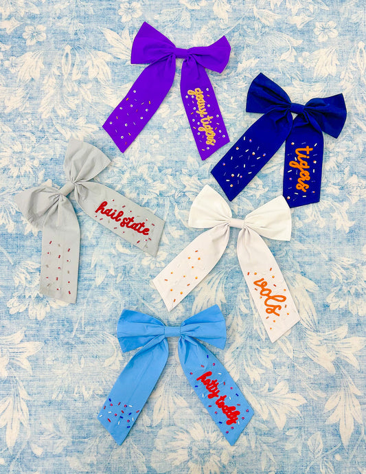 TEAM BEADED HAIR BOWS ON CLIP