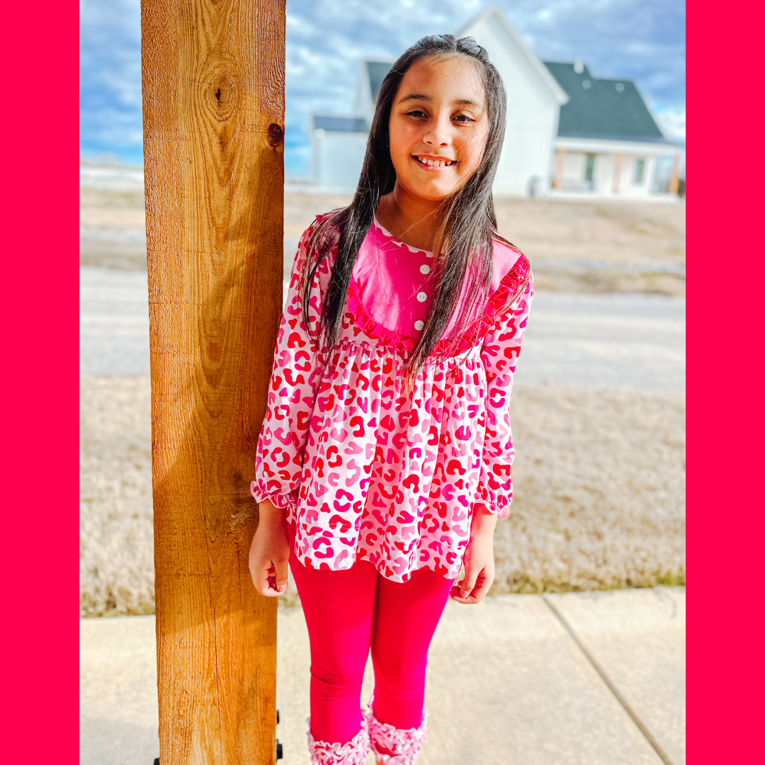 MOMMY & ME LEOPARD MAGENTA GIRLS PANT SET